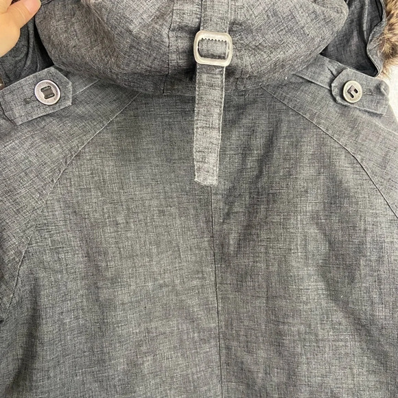 Community Aritzia down parka with faux fur  hoodie Sz S - Picture 9 of 17